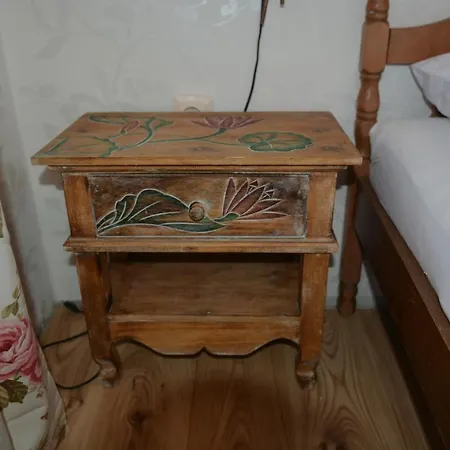 Apartman Sa 3 Spavace Sobe U Kucistu * Kućište