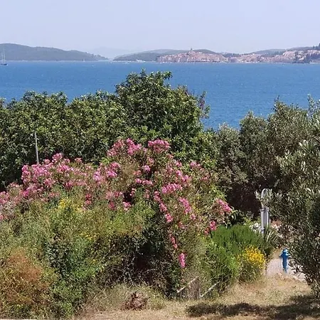 Appartement Apartman Sa 3 Spavace Sobe U Kucistu