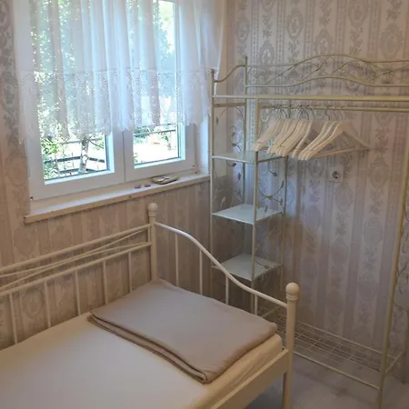Apartman Sa 3 Spavace Sobe U Kucistu * Kuciste